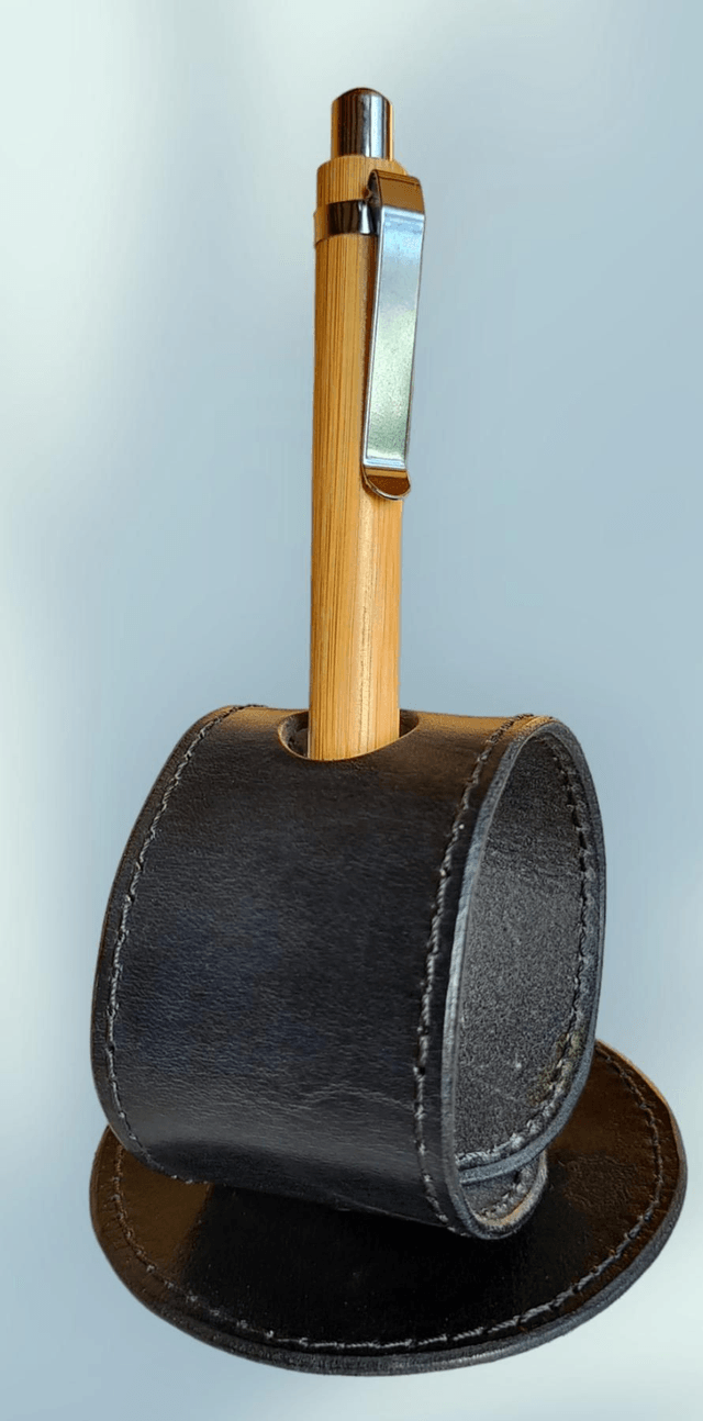 Porte stylo de bureau 