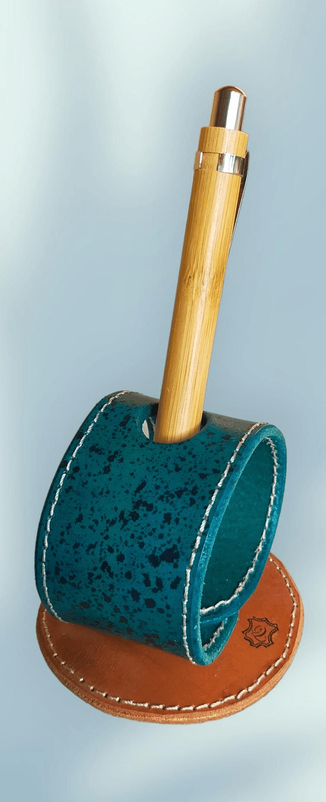 Porte stylo de bureau 