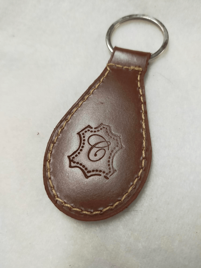porte-clés " voiture" en cuir